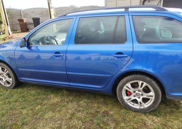 Skoda Octavia cena 25700 przebieg: 123050, rok produkcji 2012 z Szczawnica małe 301